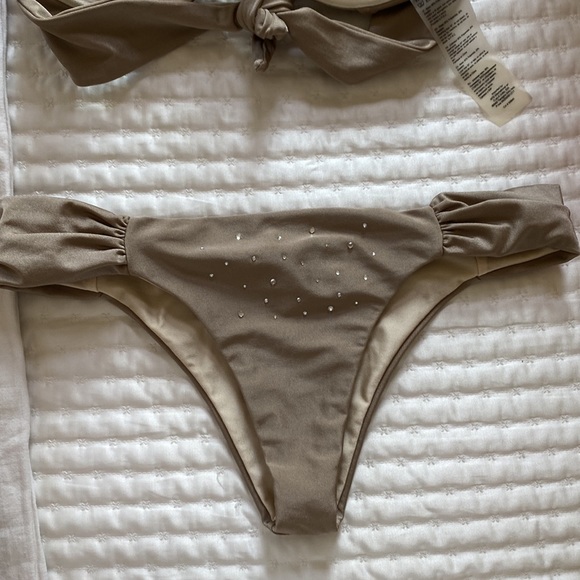 Swimsuit - never worn made in Italy - Picture 9 of 11
